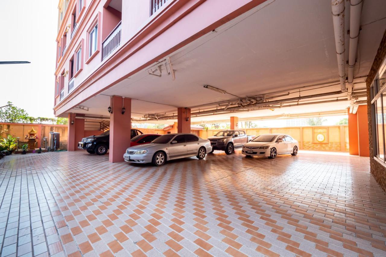 Hotel RedDoorz Navin Mansion 3 Pattaya Zewnętrze zdjęcie