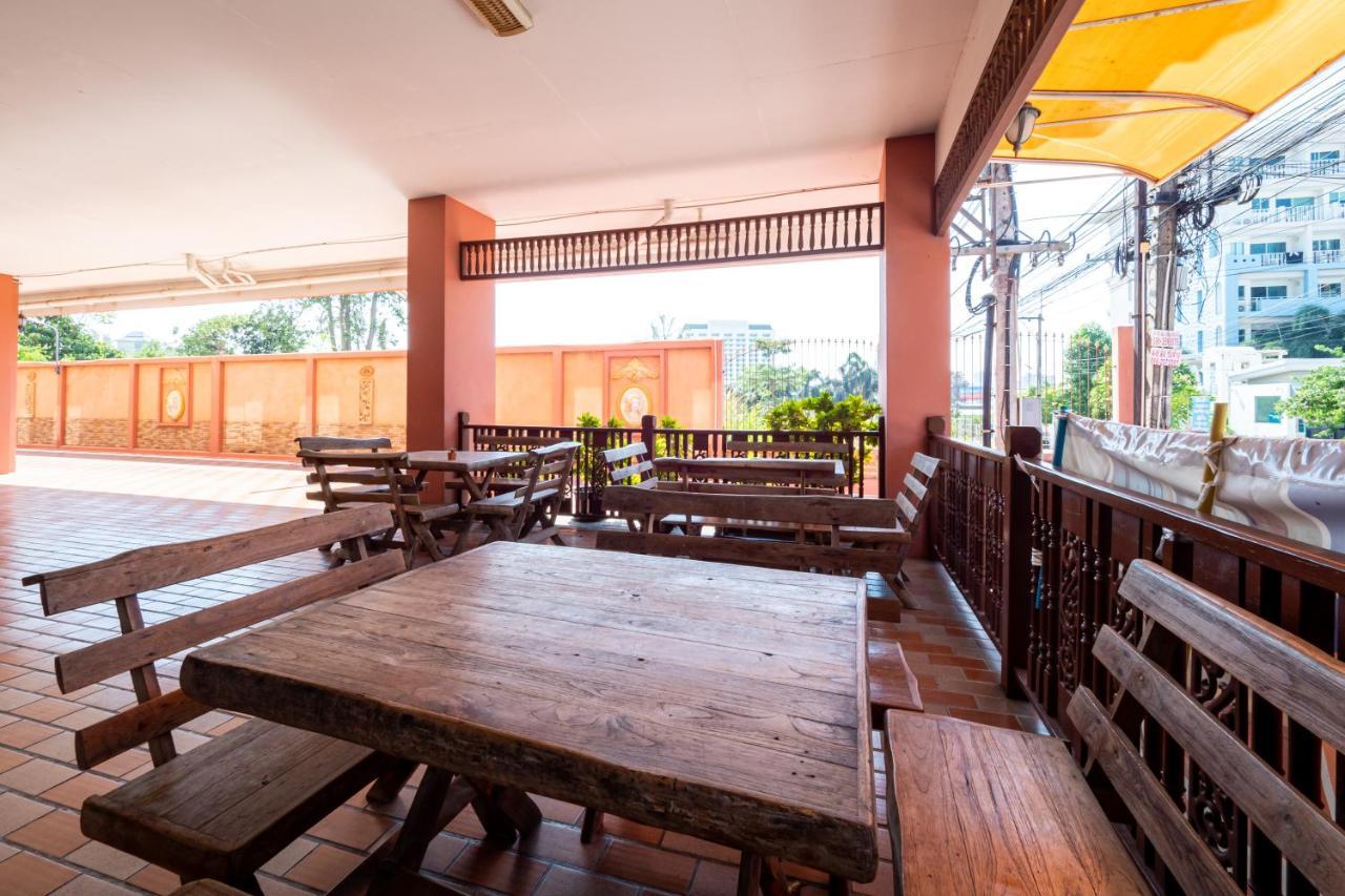 Hotel RedDoorz Navin Mansion 3 Pattaya Zewnętrze zdjęcie