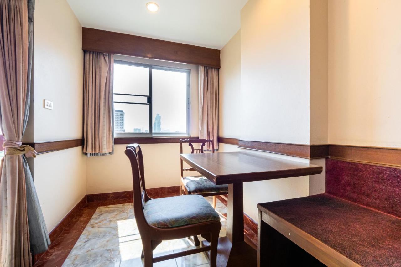 Hotel RedDoorz Navin Mansion 3 Pattaya Zewnętrze zdjęcie