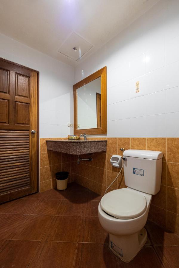 Hotel RedDoorz Navin Mansion 3 Pattaya Zewnętrze zdjęcie