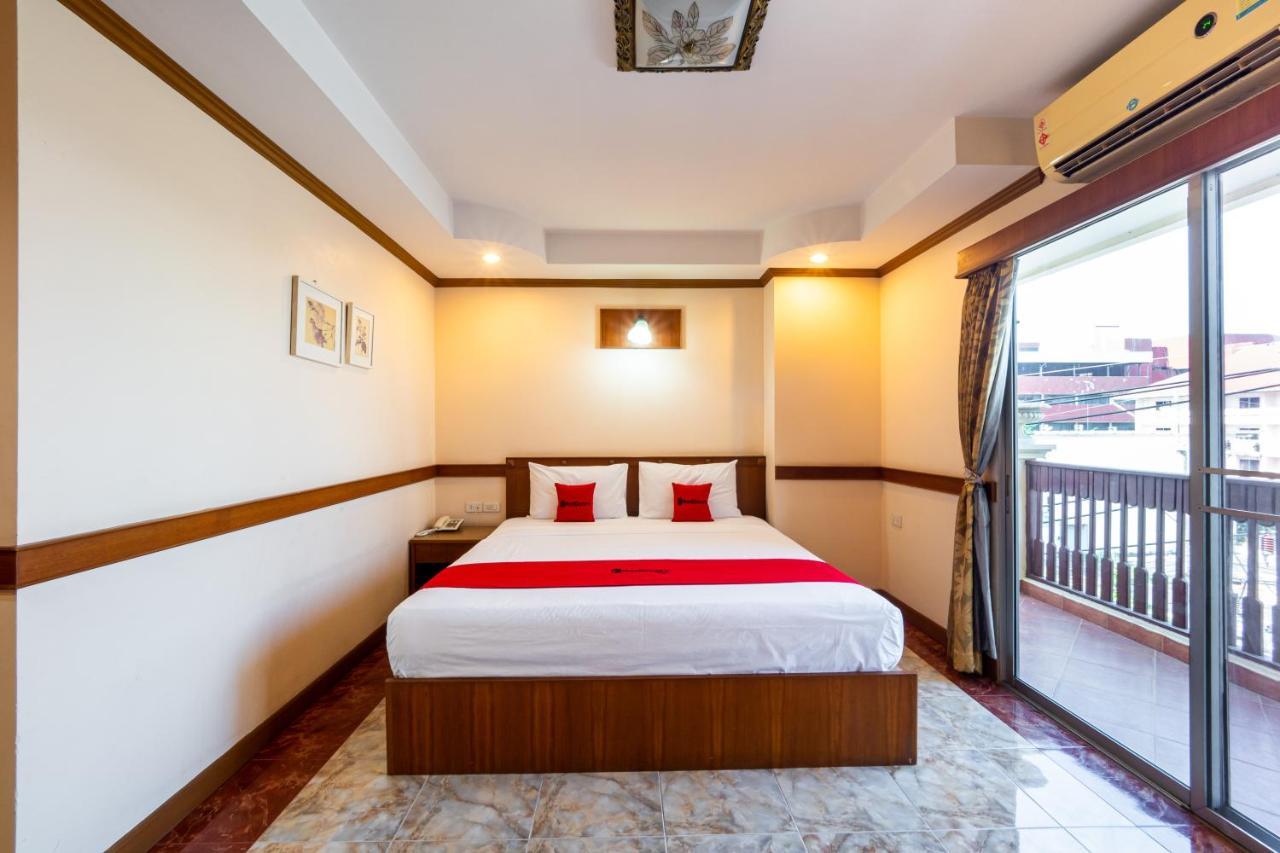 Hotel RedDoorz Navin Mansion 3 Pattaya Zewnętrze zdjęcie