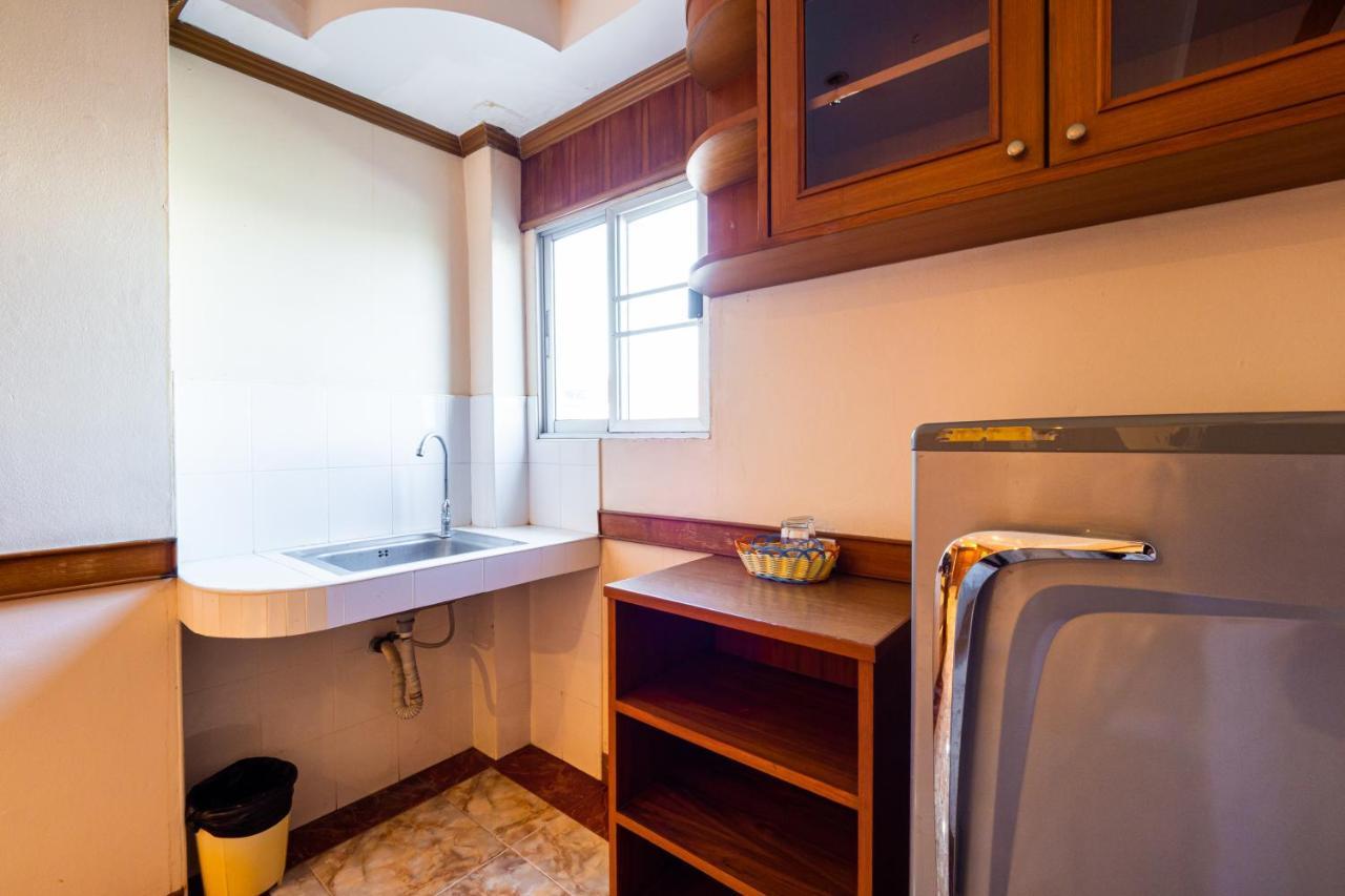 Hotel RedDoorz Navin Mansion 3 Pattaya Zewnętrze zdjęcie