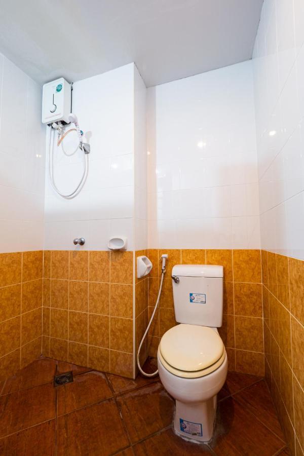 Hotel RedDoorz Navin Mansion 3 Pattaya Zewnętrze zdjęcie
